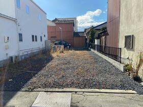 三重県四日市市新浜町