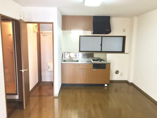 apartment 山形県東置賜郡高畠町大字高畠
地図を見る