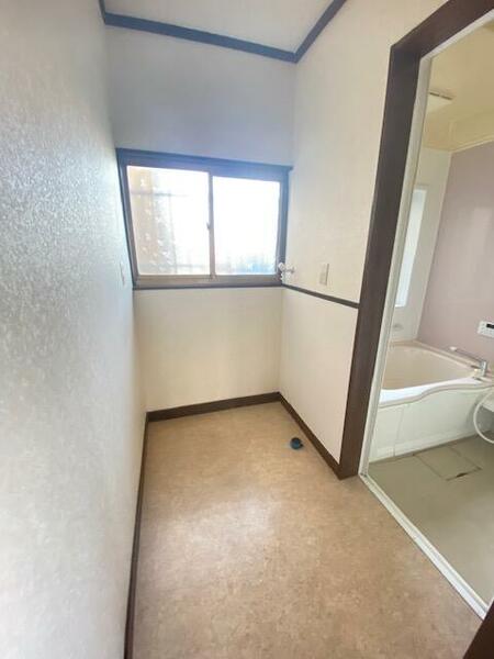 detached 埼玉県児玉郡上里町大字七本木

地図を見る