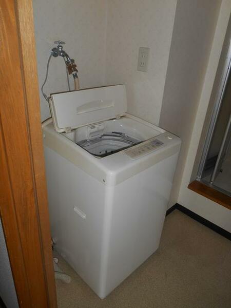 画像10:洗濯機もついてますよ