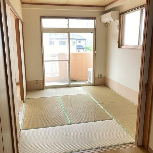 apartment 茨城県高萩市大字高戸
地図を見る