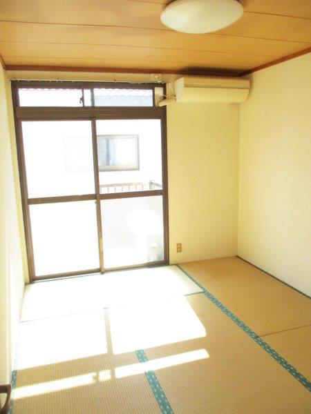 画像8:落ち着いた雰囲気の畳のお部屋です