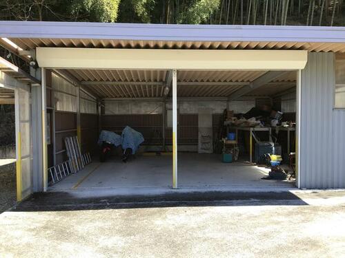 detached 山梨県南巨摩郡南部町楮根
