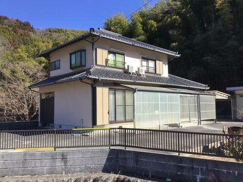 detached 山梨県南巨摩郡南部町楮根