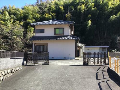 detached 山梨県南巨摩郡南部町楮根