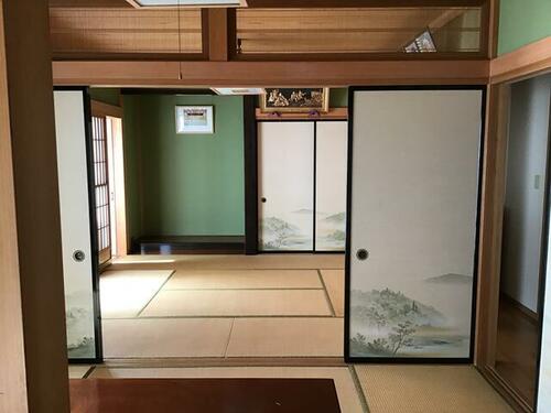 detached 山梨県南巨摩郡南部町楮根
