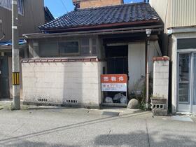 富山県富山市泉町１丁目