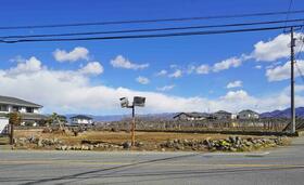 山梨県笛吹市御坂町成田