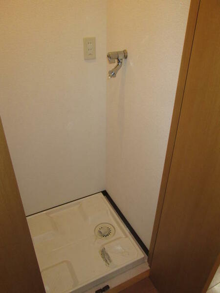 画像7:洗濯機置場は扉で隠せます♪