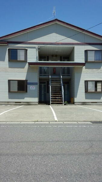 apartment 山形県酒田市ゆたか２丁目
地図を見る