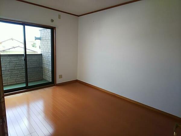 apartment 茨城県笠間市下郷
地図を見る