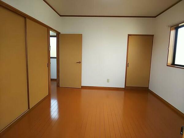 apartment 茨城県笠間市下郷
地図を見る