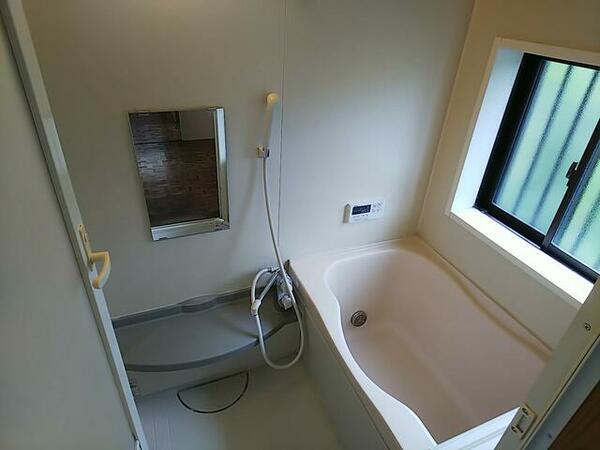 apartment 茨城県笠間市下郷
地図を見る