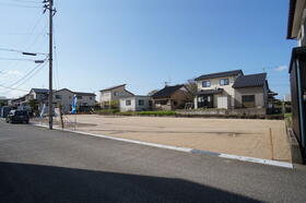 富山県高岡市新寺町