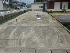 愛知県西尾市一色町生田西高前