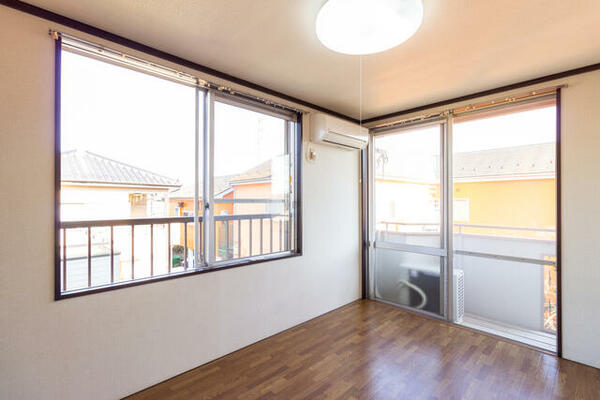 apartment 埼玉県幸手市中５丁目
地図を見る