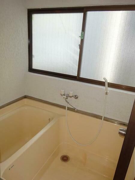 画像7:浴室１。「シャワー付き」