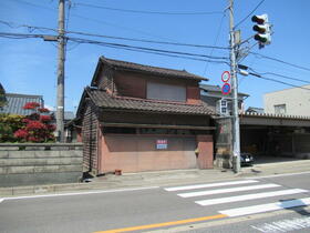 福井県福井市高木町