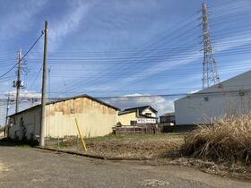 千葉県八街市朝日