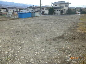 山梨県韮崎市旭町上條北割