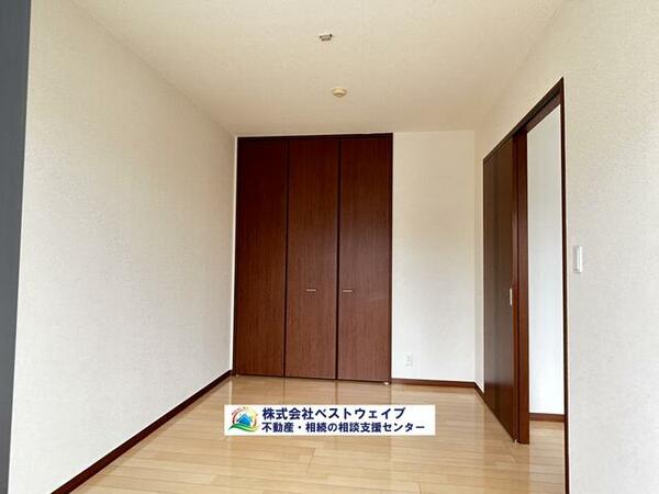 detached 栃木県鹿沼市西茂呂４丁目

地図を見る