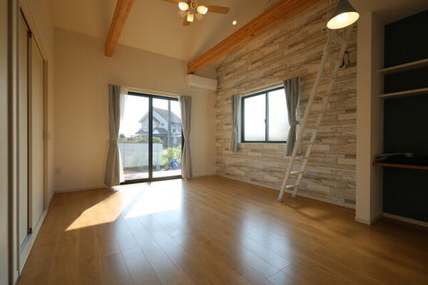 detached 茨城県猿島郡五霞町大字小手指
小手指の賃貸情報を見る
物件地図