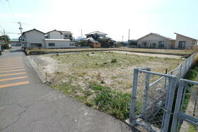 佐賀県佐賀市川副町大字鹿江