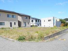 福井県福井市燈豊町