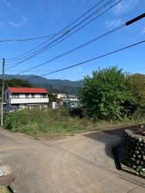 山梨県上野原市鶴島