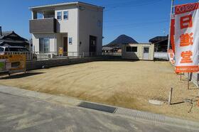 香川県丸亀市綾歌町富熊