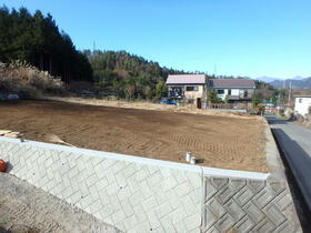 山梨県都留市小野