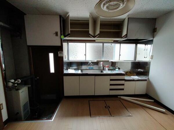 detached 福島県会津若松市石堂町

地図を見る