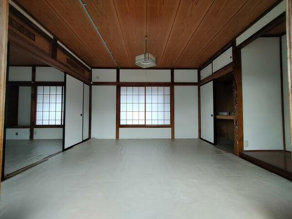 detached 福島県会津若松市石堂町

地図を見る