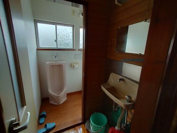detached 福島県会津若松市石堂町

地図を見る