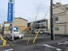 群馬県前橋市朝日町３丁目