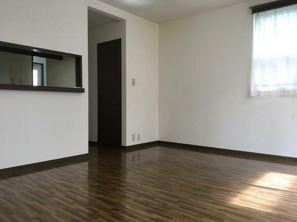 detached 東京都福生市加美平２丁目

地図を見る