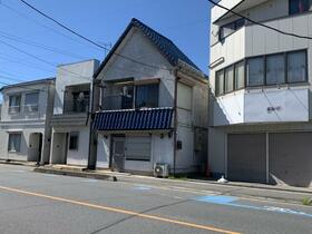 埼玉県上尾市小泉１丁目