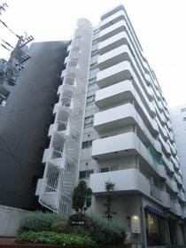 福岡県福岡市中央区荒戸３丁目