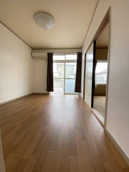 apartment 群馬県邑楽郡邑楽町大字篠塚
地図を見る