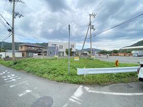 兵庫県姫路市飾東町塩崎