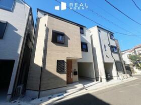 神奈川県横浜市金沢区寺前１丁目