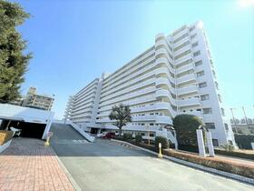 コアマンション女子大通り