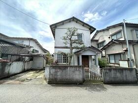 石川県金沢市泉が丘１丁目