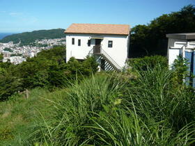 静岡県伊東市岡