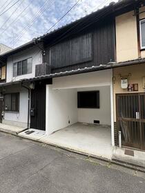 京都府京都市下京区朱雀正会町
