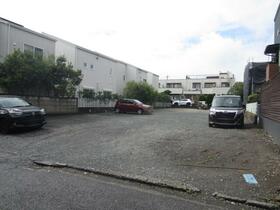 神奈川県藤沢市鵠沼松が岡４丁目