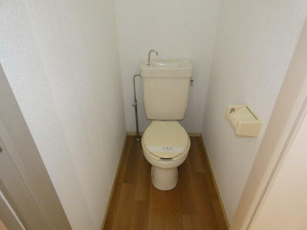 画像8:トイレ・バス別室