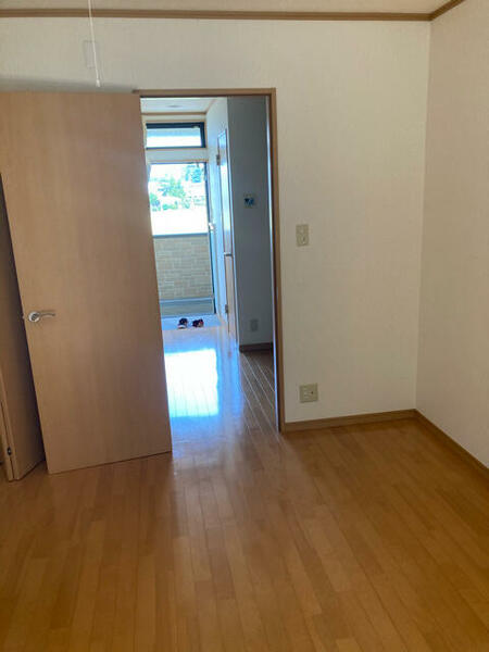 apartment 栃木県芳賀郡芳賀町大字下高根沢２５４２－１