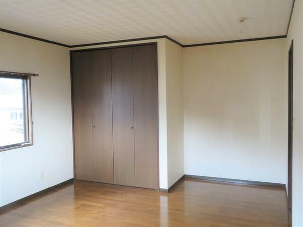 detached 秋田県由利本荘市森子字八乙女下121-2,122-2

地図を見る