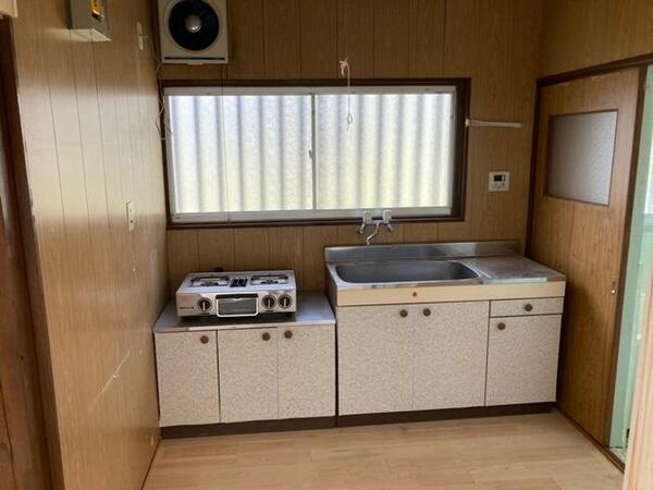 detached 群馬県吾妻郡嬬恋村大字鎌原群馬坂

地図を見る